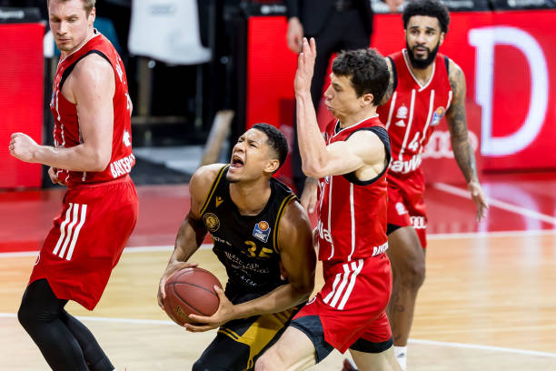 断变幻的背 断变幻的背